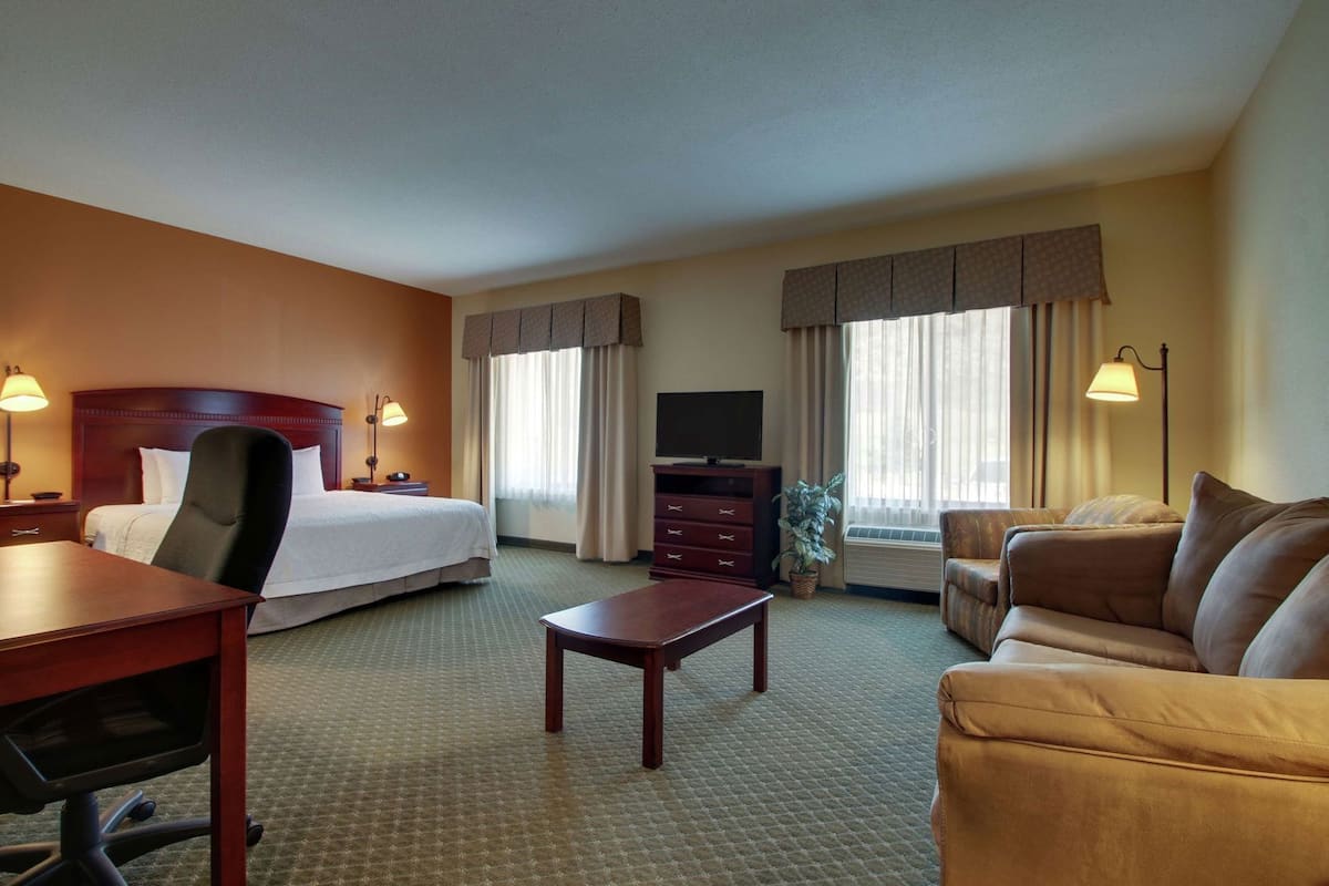 Hypo-allergenic bedding, pillowtop beds, desk, laptop workspace
