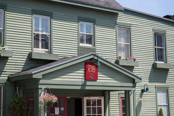 EntrĂ©e de lâhĂ©bergement