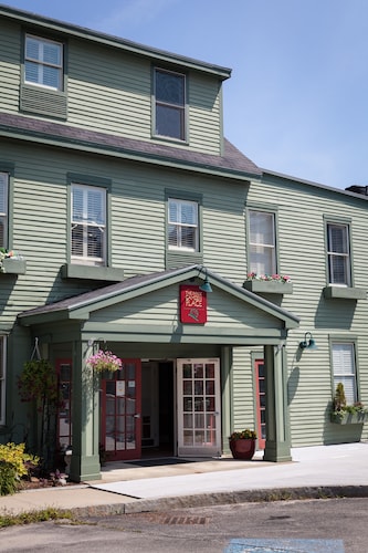 The Inn at Camden Place