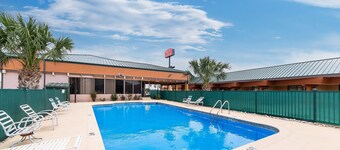Econo Lodge Del Rio