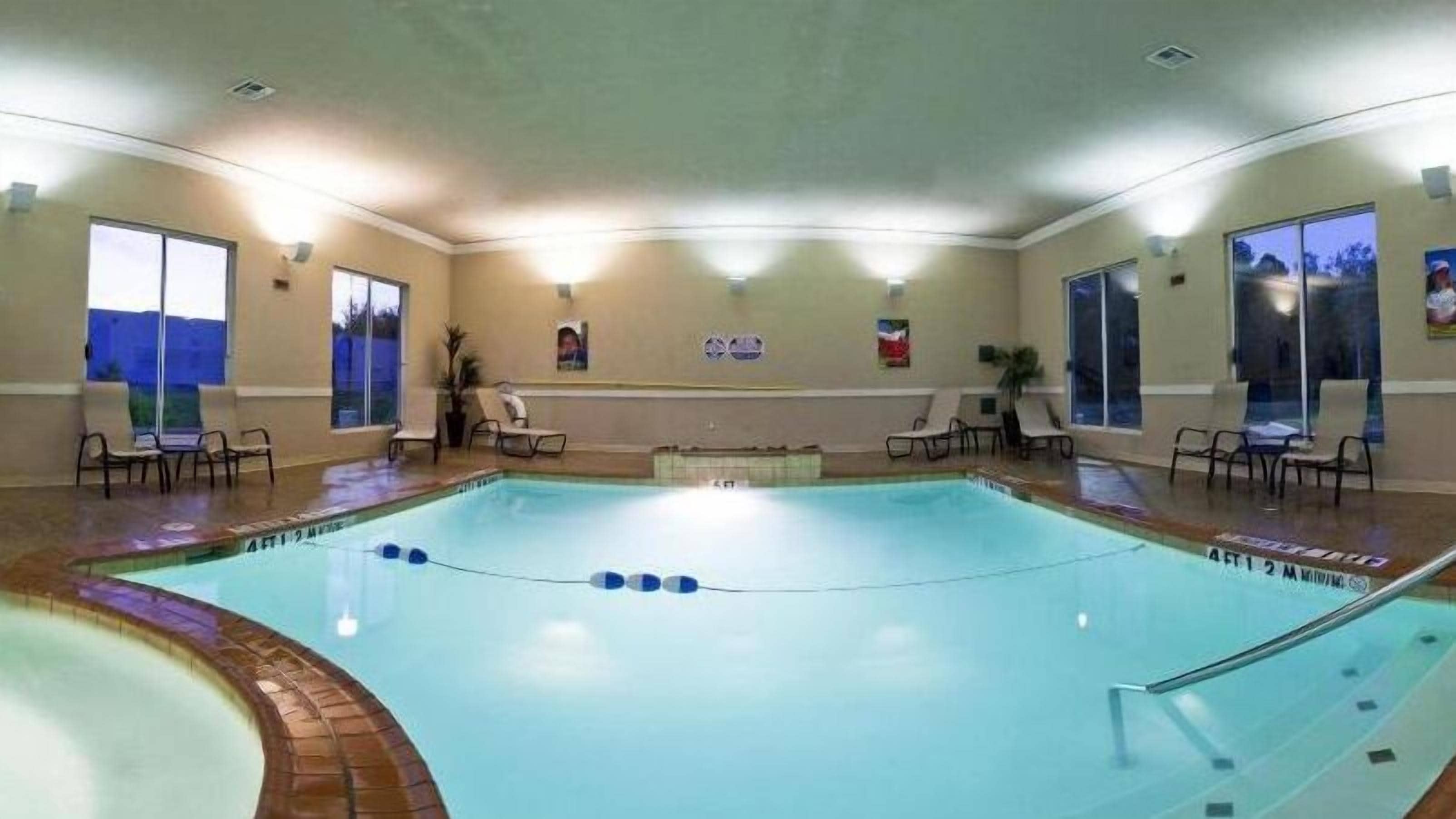 indoor pool, pool loungers