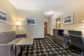 Suite, 1 King Bed, Non Smoking, Microwave | Desk, laptop workspace, blackout curtains, iron/ironing board - Best Western Seminole Inn & Suites (Seminole)