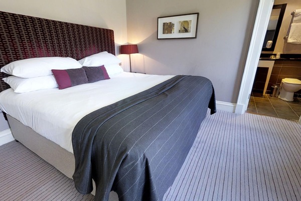 In-room safe, desk, laptop workspace, iron/ironing board