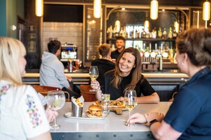 Se sirven almuerzos y cenas