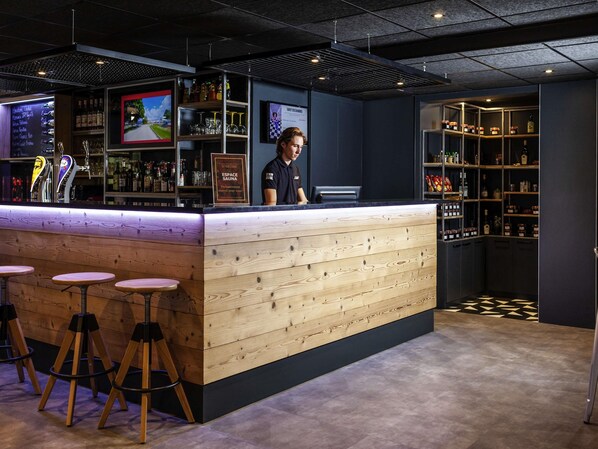 Bar (in der Unterkunft)