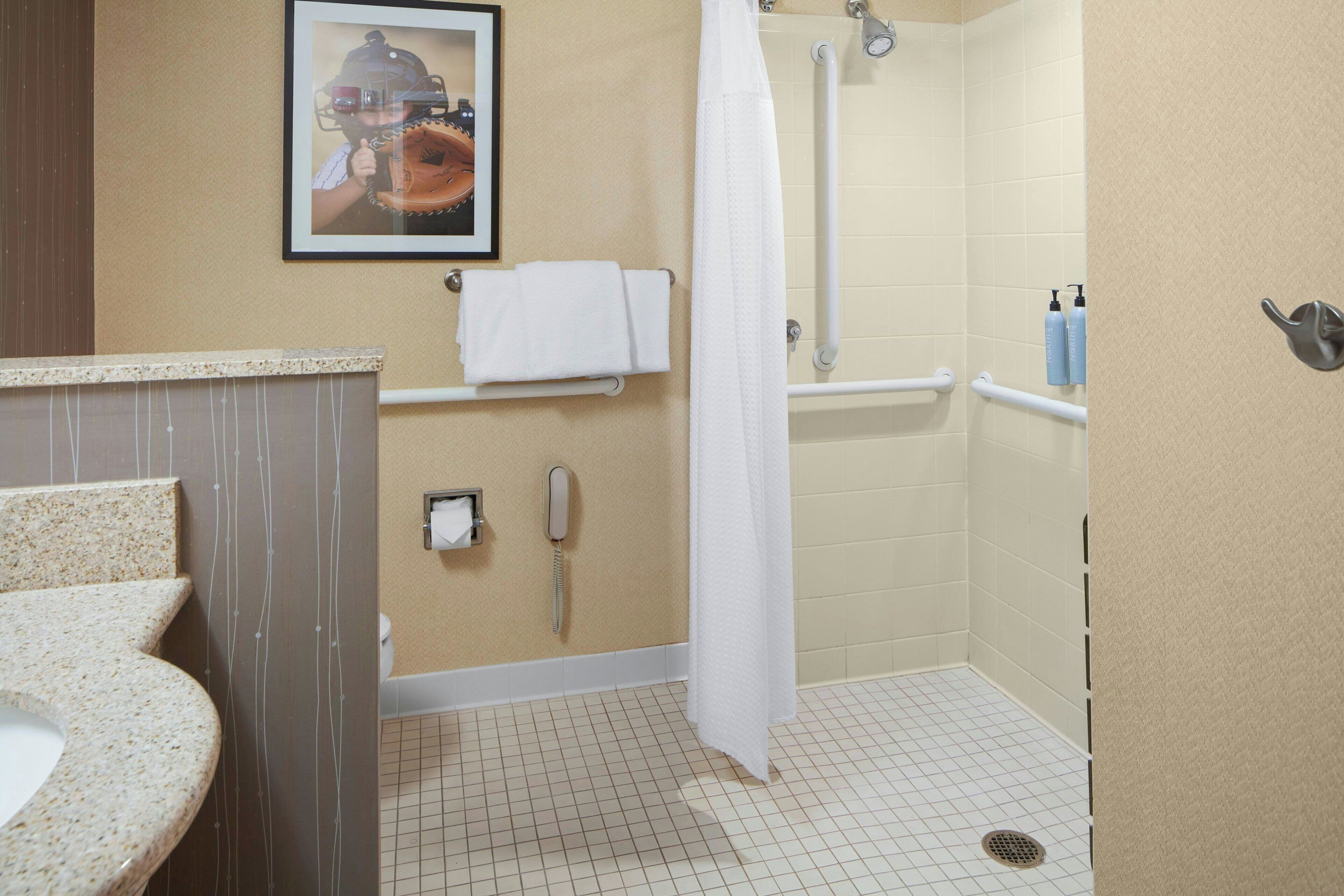 room, 2 queen beds (mobility/hearing access, roll-in shwr) | bathroom | combined shower/bathtub, free toiletries, hair dryer, towels