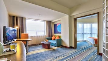 Premium bedding, minibar, in-room safe, desk