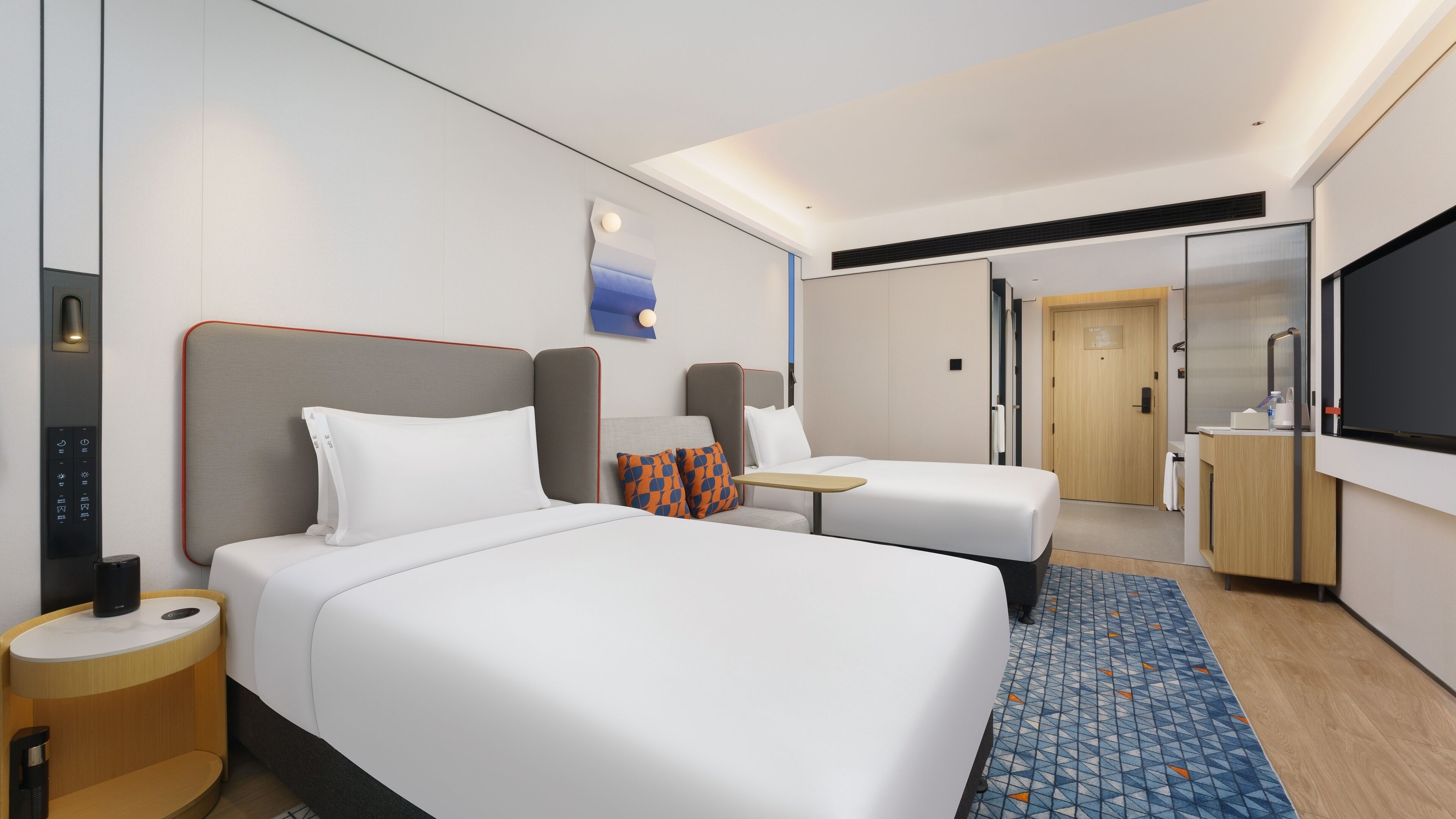 Kamar Standar, 2 Tempat Tidur Twin | Seprai premium, minibar, brankas, dan meja kerja