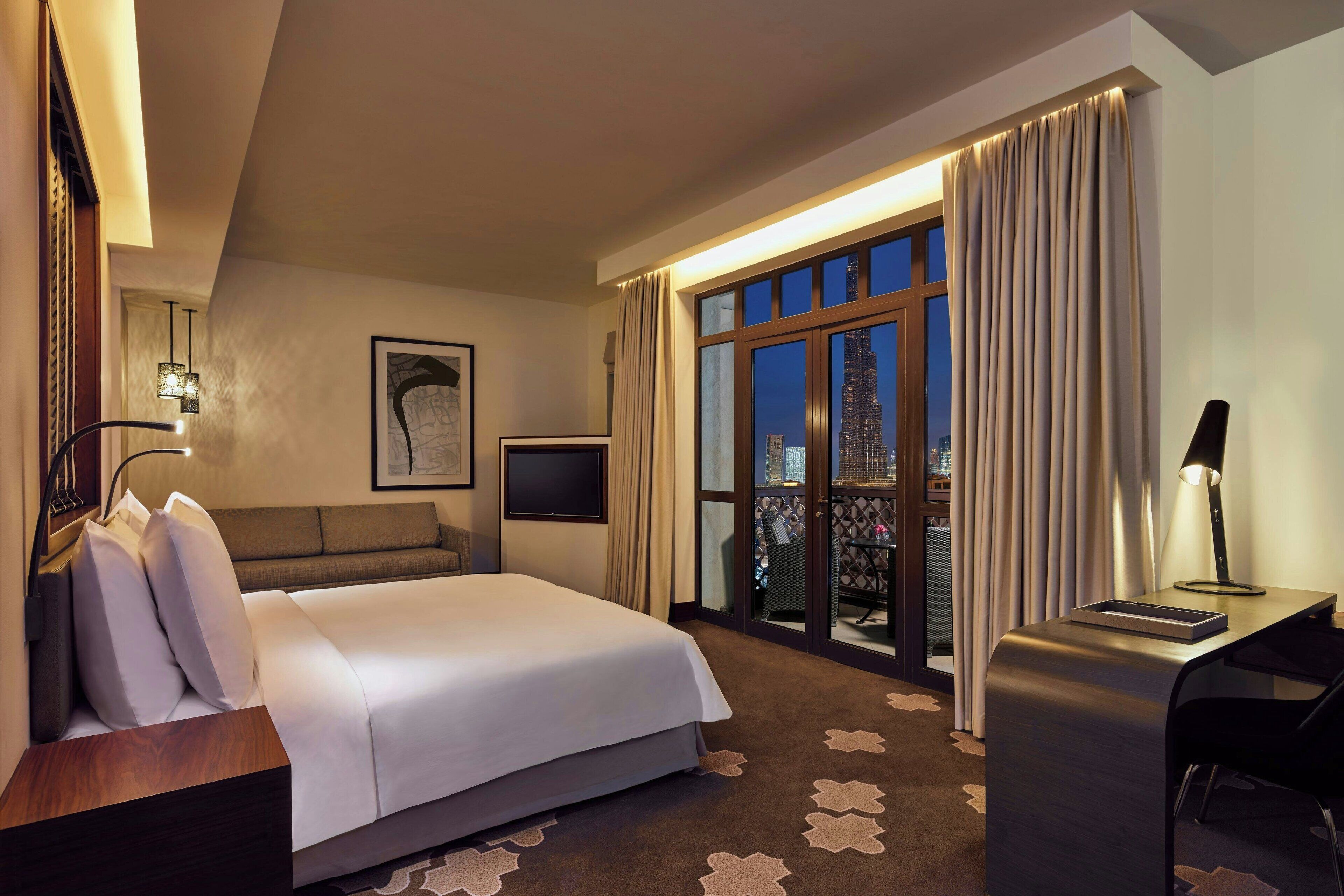premier suite, 1 king bed with sofa bed, non smoking (view) | 1 bedroom, premium bedding, in-room safe, desk