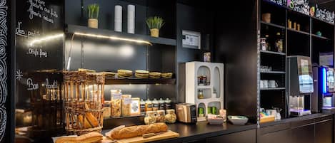 Daily local cuisine breakfast (EUR 13.9 per person)