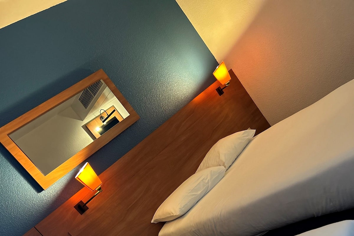 Desk, blackout curtains, iron/ironing board, free WiFi