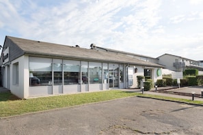 Exterior - Hotel Campanile Creteil - Bonneuil Sur Marne (Bonneuil-sur-Marne)