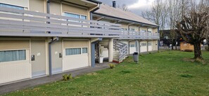 Front of property - Campanile Saint Quentin (Saint-Quentin)