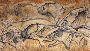 A cave painting of horses. - Campanile NATURE - Bollène (Bollene)