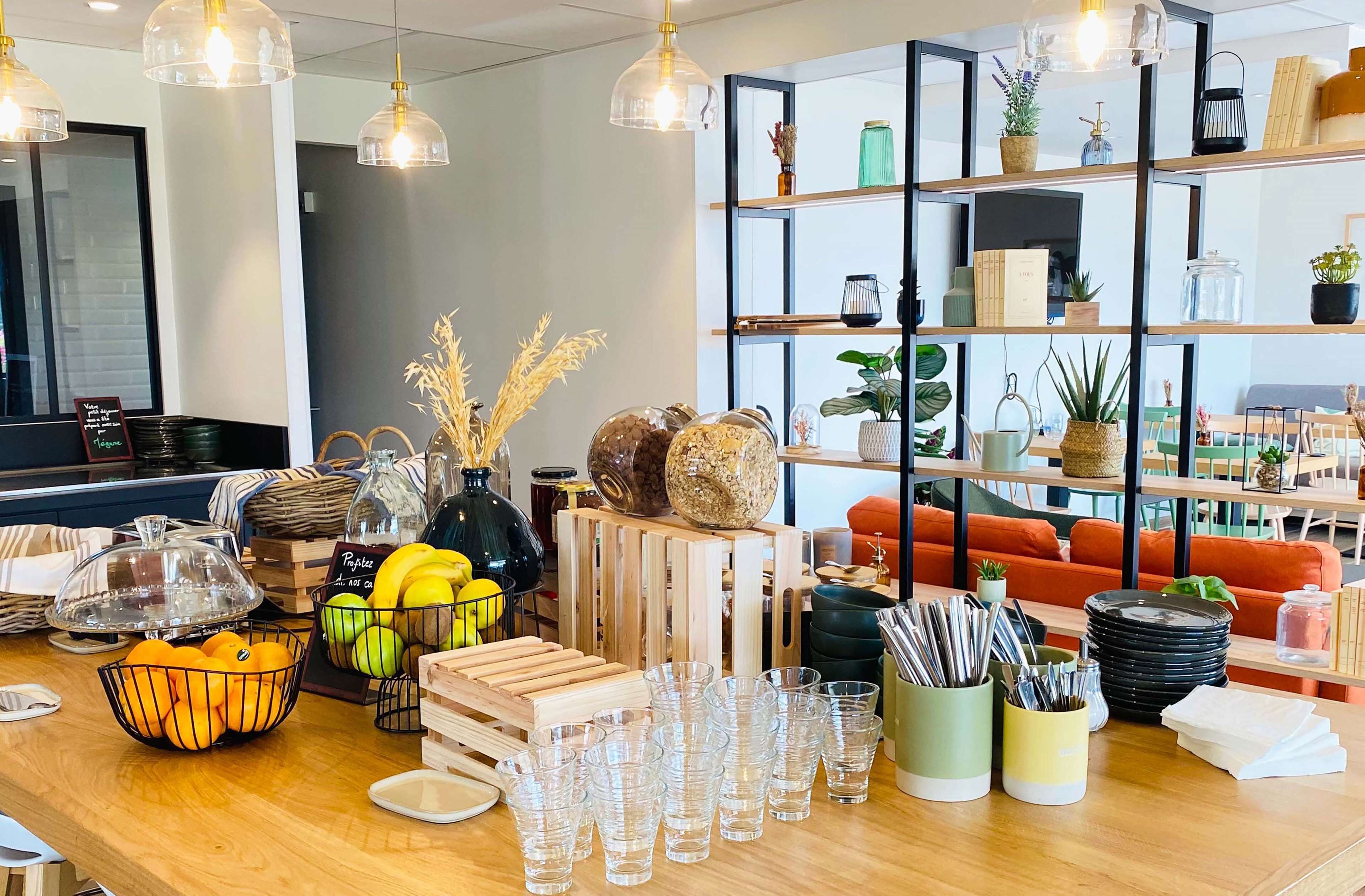 daily buffet breakfast (eur 13.90 per person)