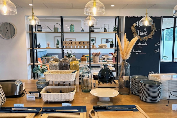 Frühstück und Abendessen, französische Küche