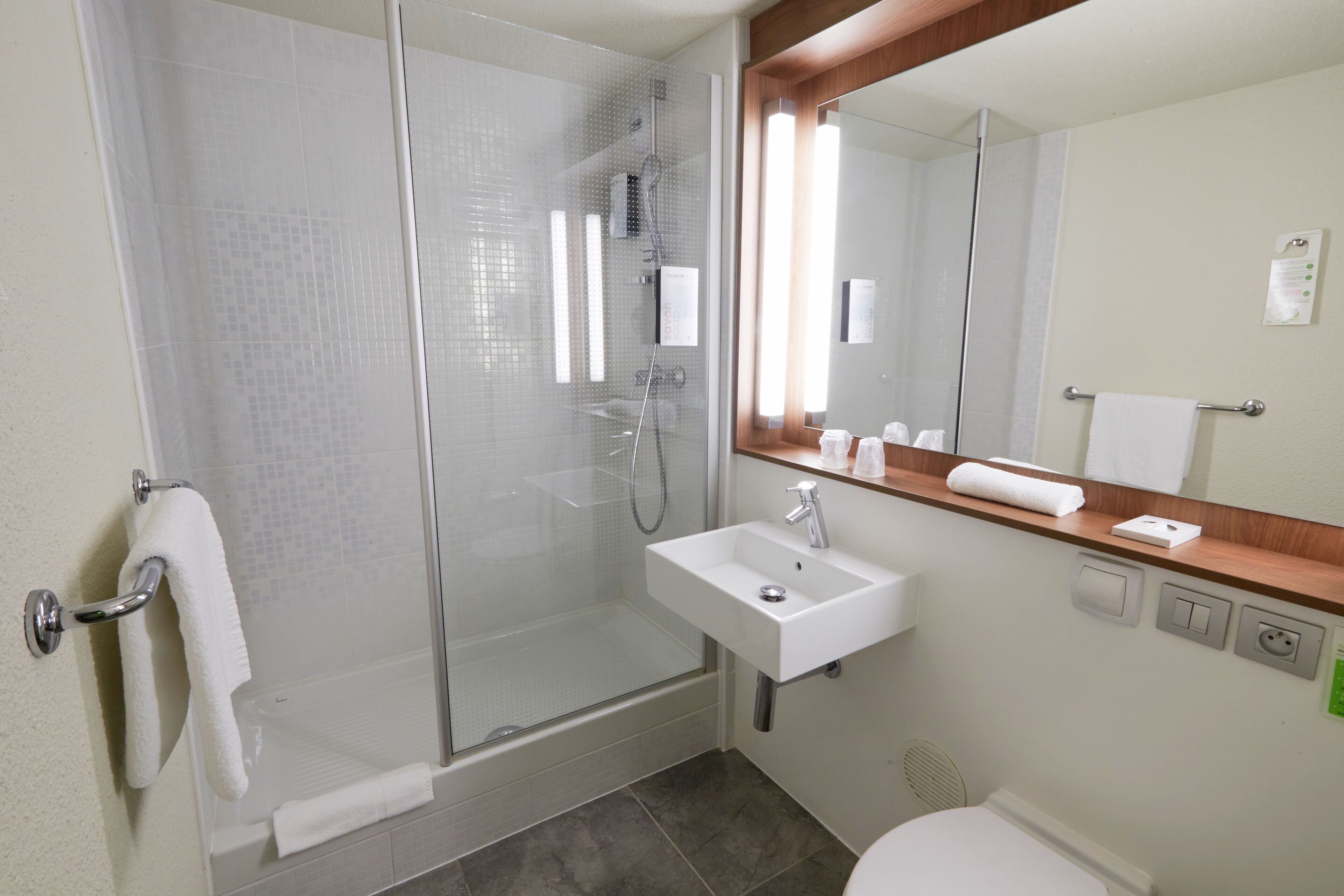 triple room, 3 single beds | bathroom | combined shower/bathtub, eco-friendly toiletries, hair dryer, towels
