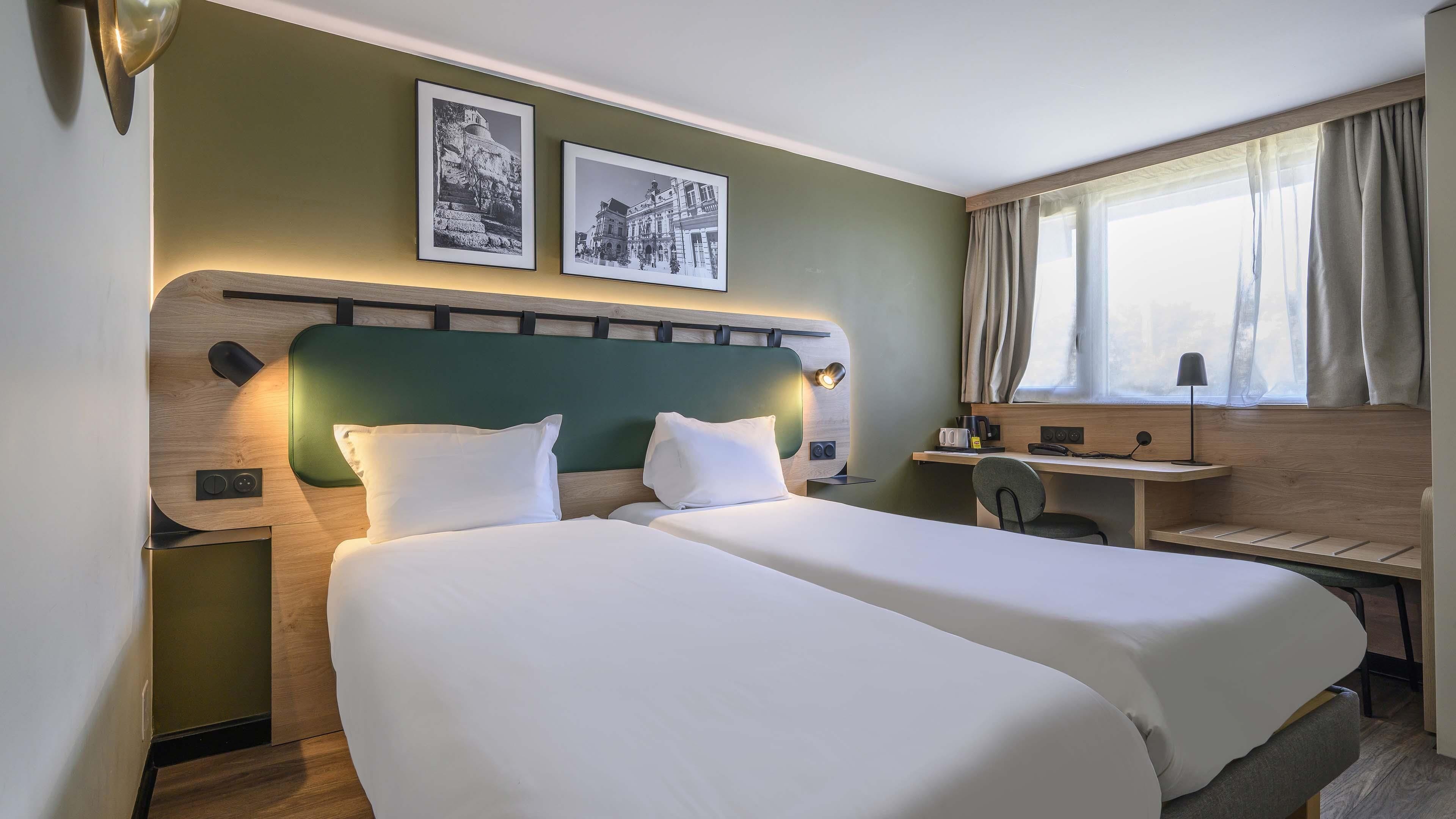 Standard Room, 2 Single Beds