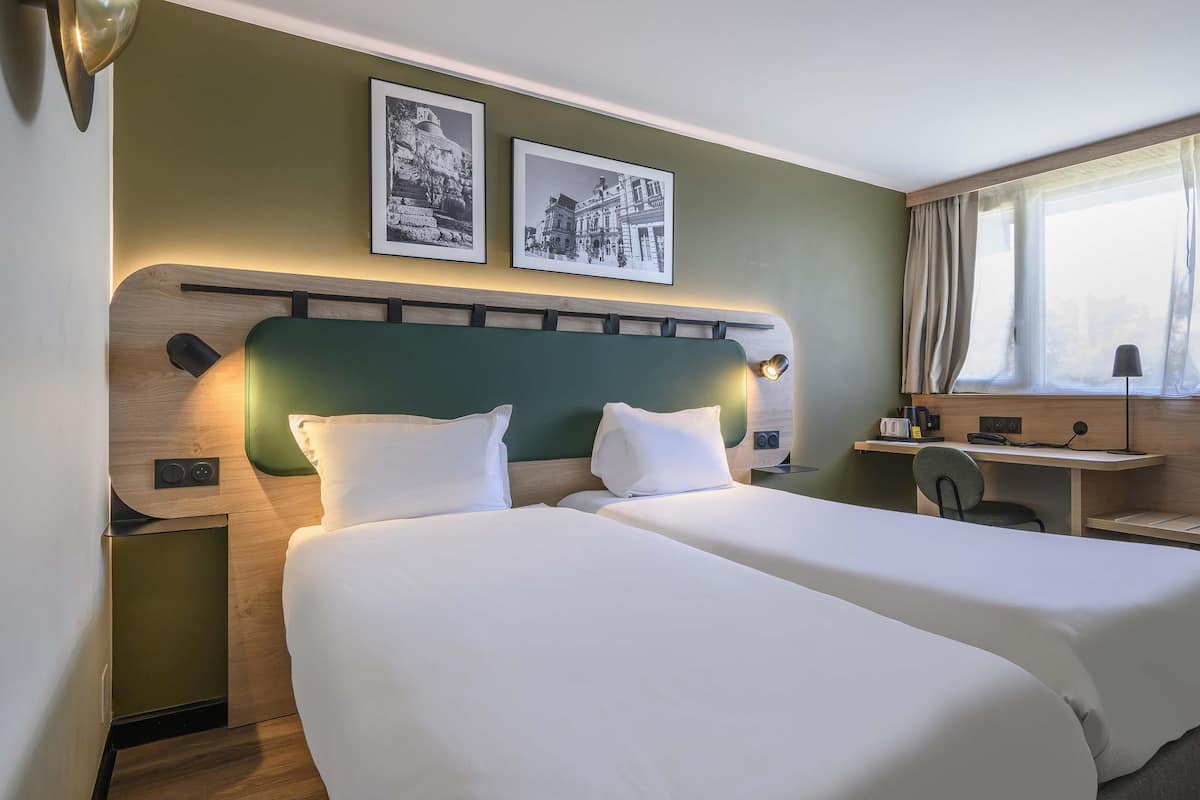 Standard Room, 2 Single Beds
