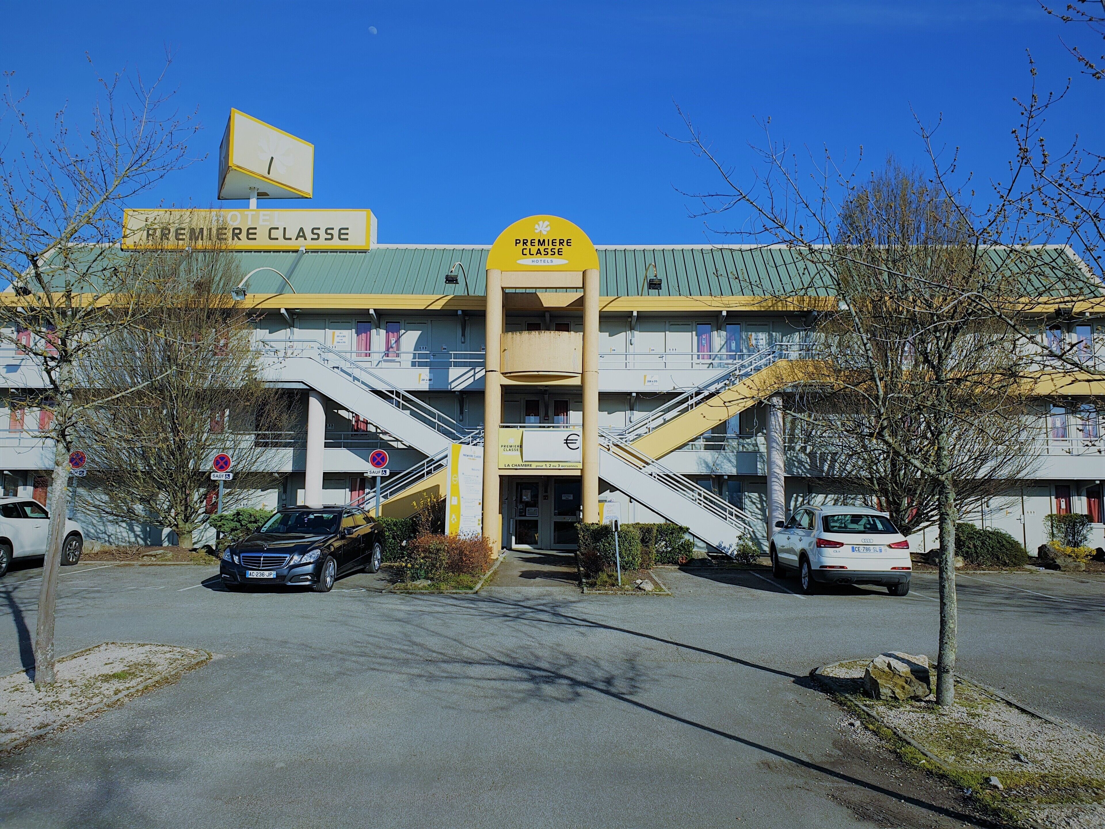 Foto - Premiere Classe Dijon Sud - Marsannay