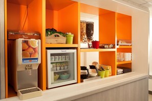 Restaurant - Première Classe Valenciennes Ouest - Petite Forêt (Petite-Foret)