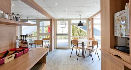 Première Classe Valenciennes Ouest - Petite Forêt