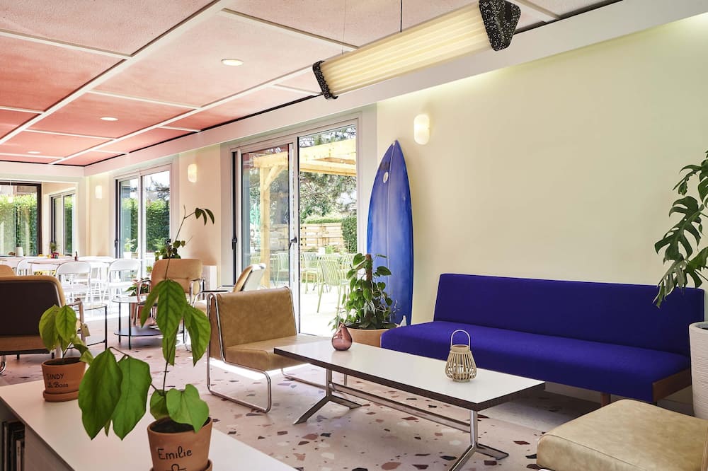 greet Hotel Versailles - Voisins Le Bretonneux