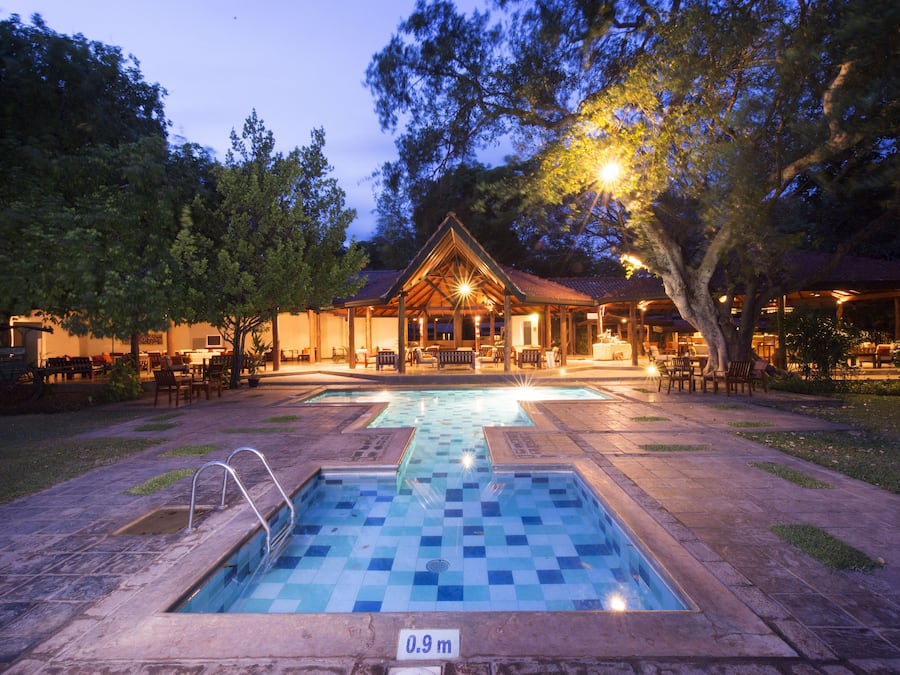 Outdoor pool, pool umbrellas, sun loungers