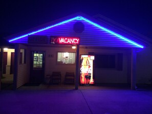 Exterior - Super 7 Motel Sedalia (Sedalia)