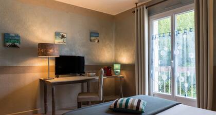 The Originals Access, Hostellerie des Pins