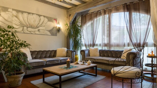 Unclassified image, 1 of 25, button - The Originals Access, Hostellerie des Pins (Montélimar)