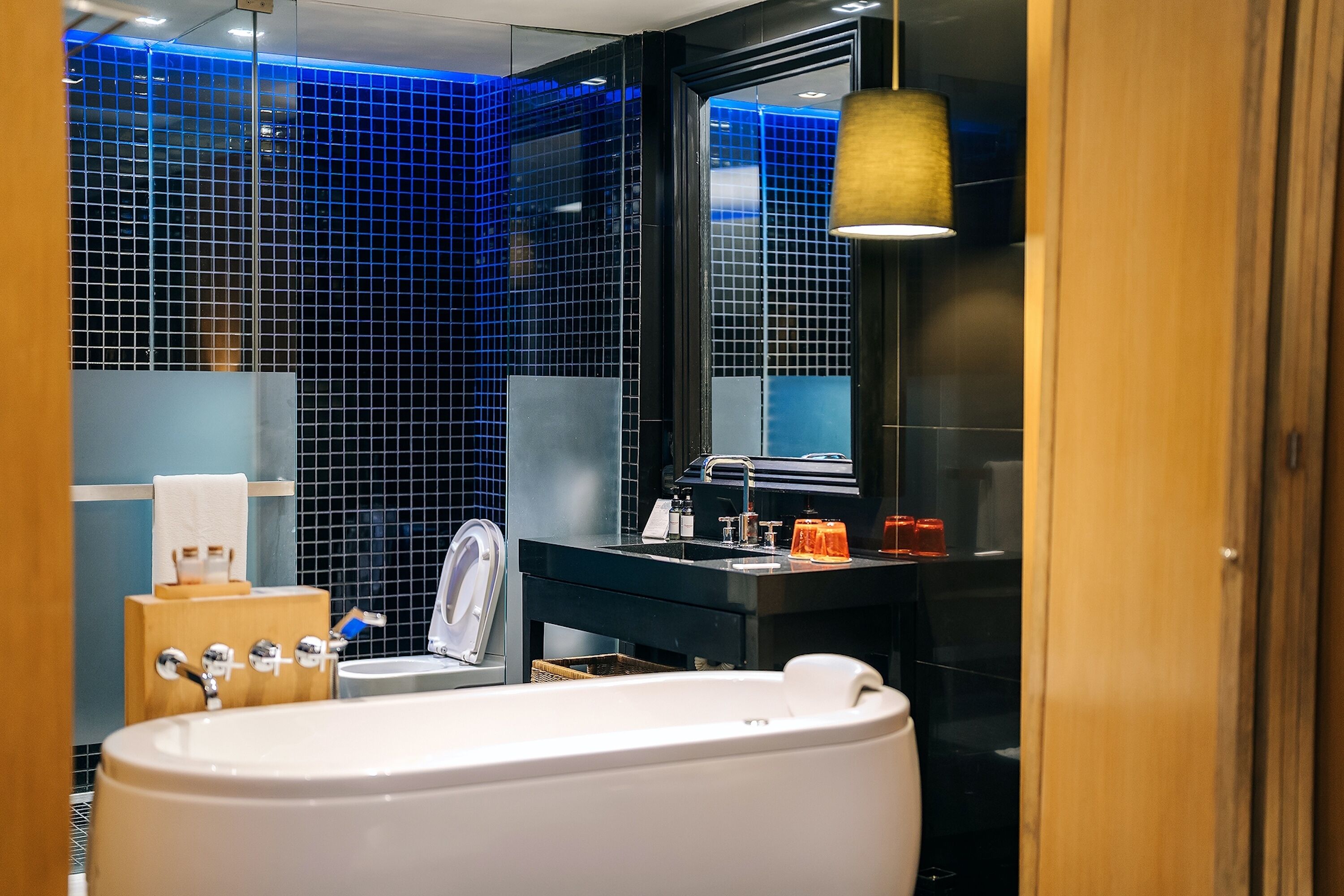 deluxe room, 1 king bed (jet tub) | bathroom | separate bathtub and shower, free toiletries, hair dryer, bathrobes