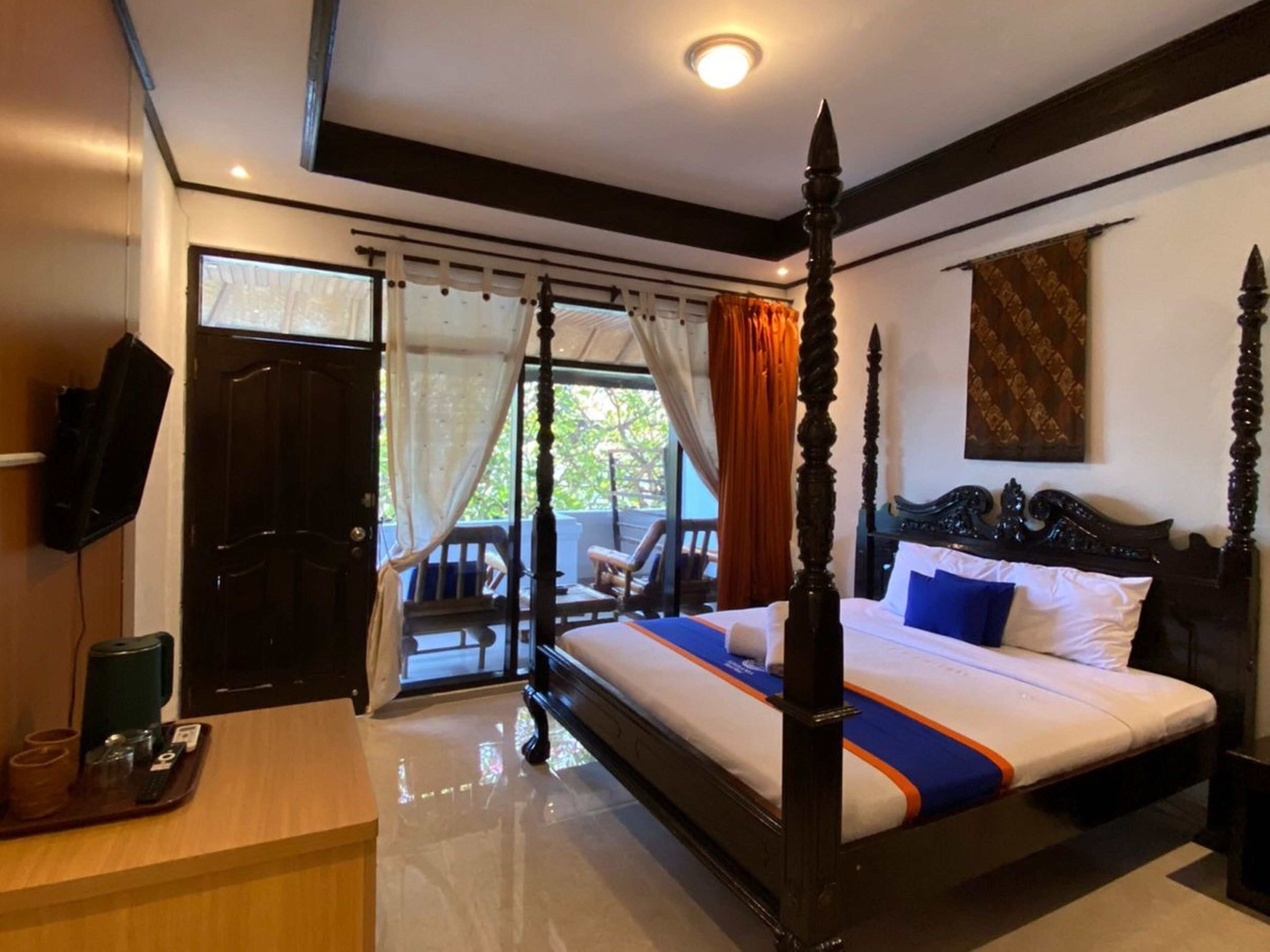 standard room | 1 bedroom, premium bedding, minibar, in-room safe