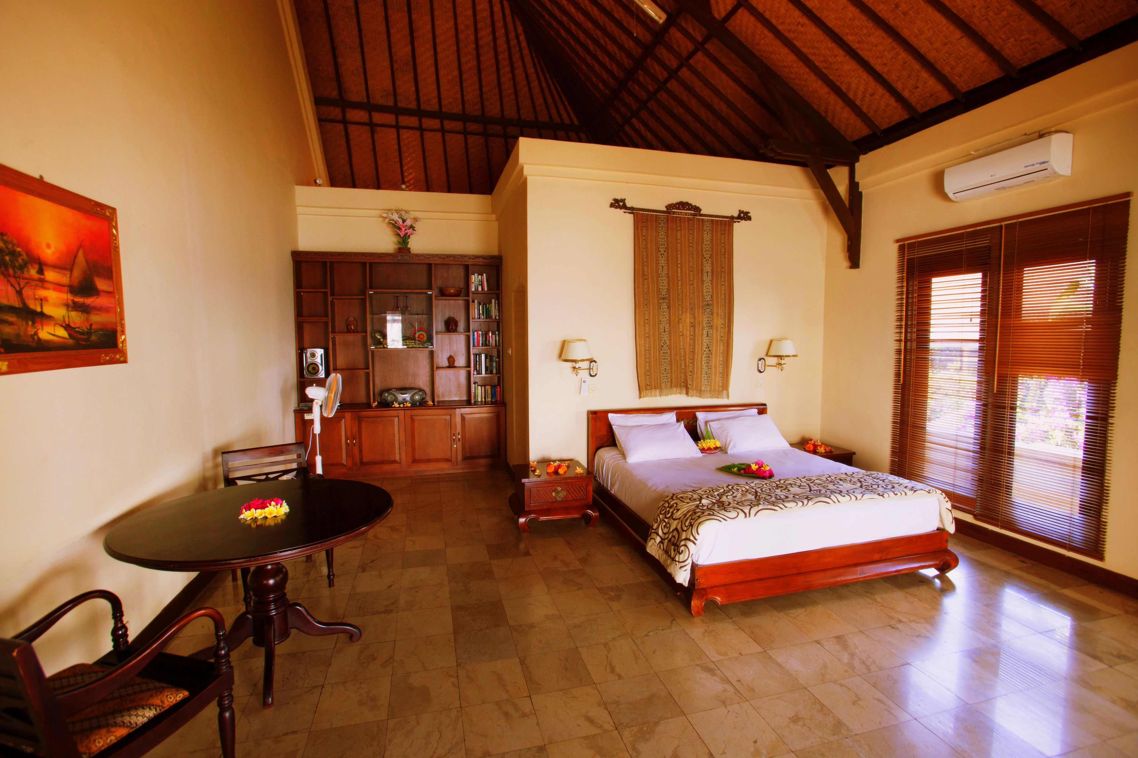 Suíte, 1 cama King, vista para o mar | Roupas de cama premium, frigobar, cofres nos quartos, cortinas blackout