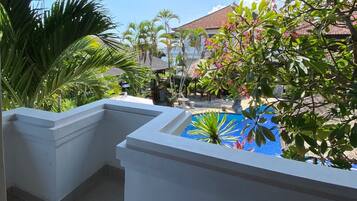 Standard Room | Premium bedding, minibar, in-room safe, blackout drapes