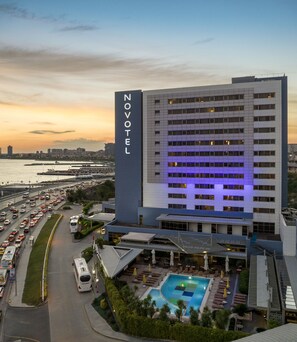 Front of property - Novotel Istanbul Zeytinburnu (Istanbul)