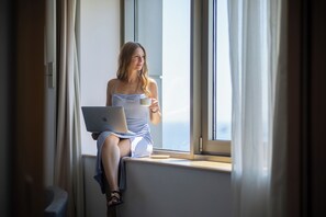 View from room - Novotel Istanbul Zeytinburnu (Istanbul)