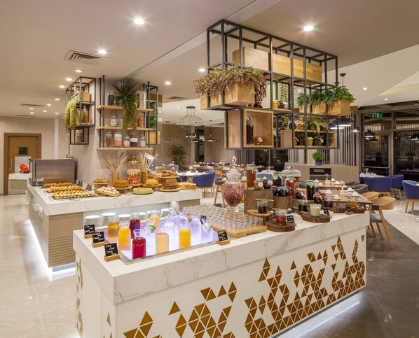Daily continental breakfast for a fee - Novotel Istanbul Zeytinburnu (Istanbul)