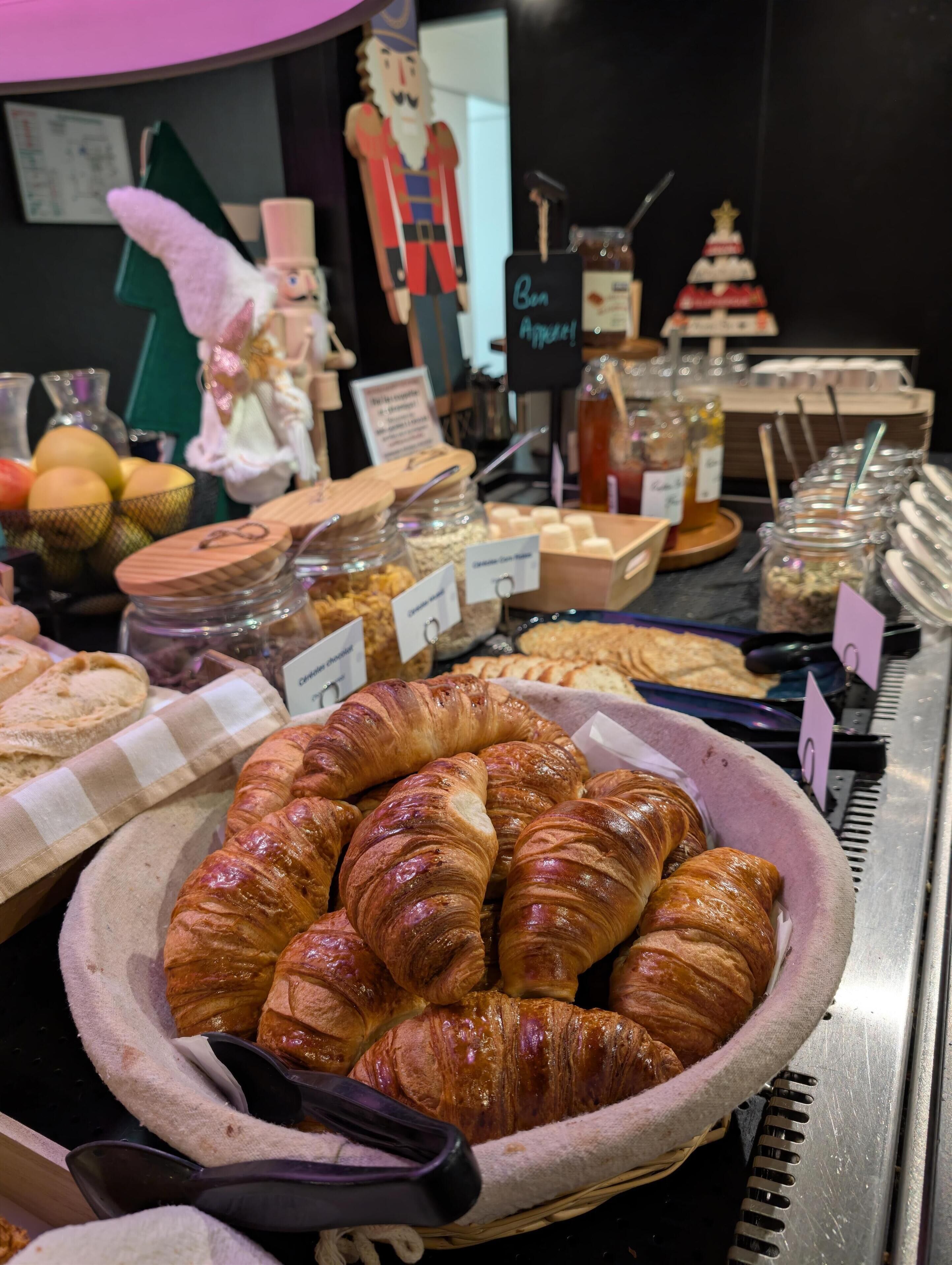 Photo - Campanile Villejust - za Courtaboeuf