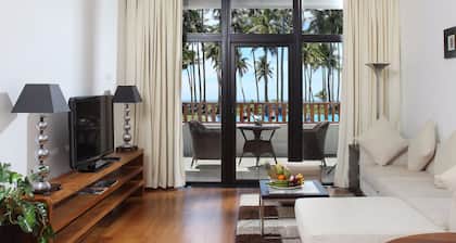 The Blue Water - Geoffrey Bawa Heritage Resort Hotel