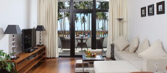 The Blue Water - Geoffrey Bawa Heritage Resort Hotel