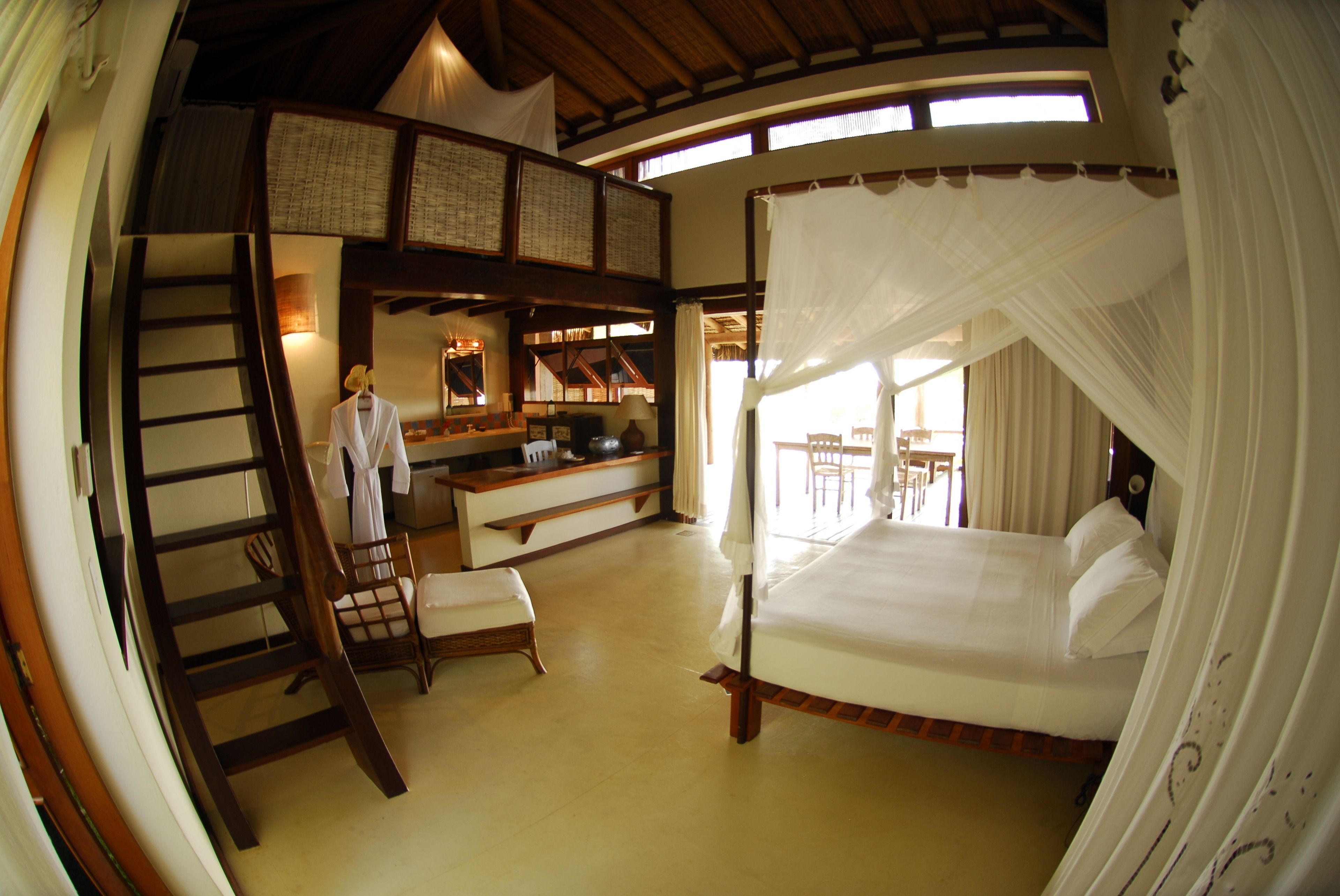 Premium bedding, pillow-top beds, minibar, in-room safe