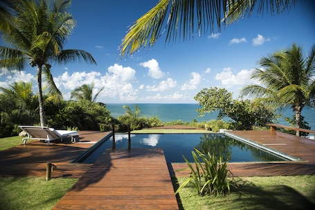 5 outdoor pools, pool umbrellas