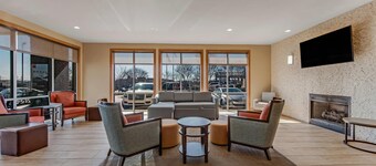 Comfort Suites Huntsville MidCity District at Research Park