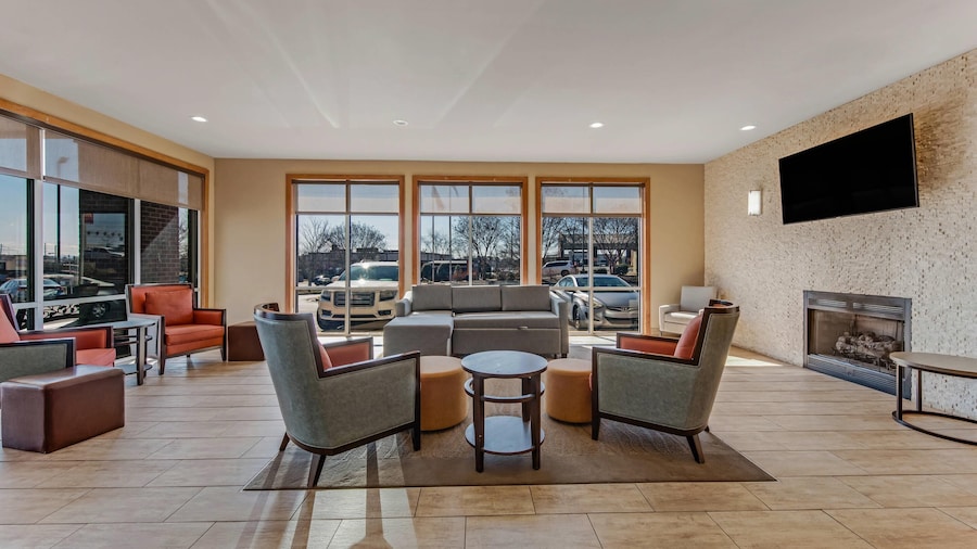 Comfort Suites Huntsville MidCity District at Research Park