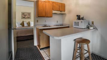 Premium bedding, desk, soundproofing, iron/ironing board