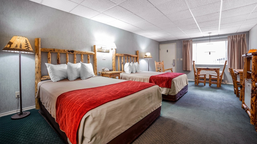 Rodeway Inn Pronghorn Lodge