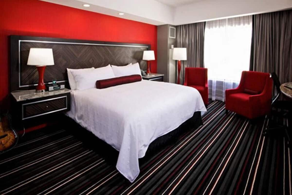 In-room safe, desk, laptop workspace, blackout drapes