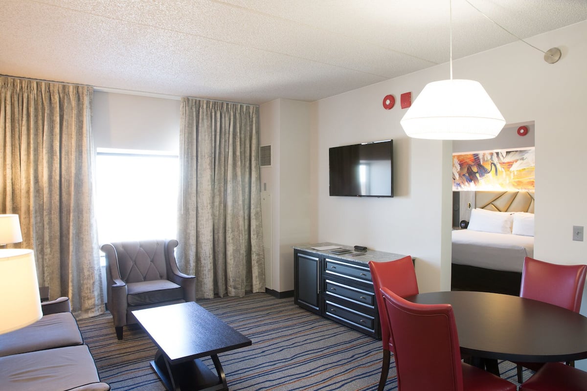 In-room safe, desk, laptop workspace, blackout curtains