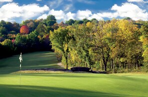 Golf - Hard Rock Hotel and Casino Tulsa (Catoosa)